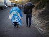 Испания маха частично бодливата тел от оградата между Сеута и Мелиля с Мароко