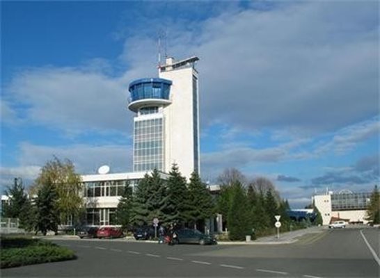 Летище Бургас