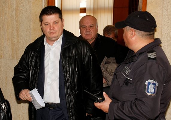 Пламен Дишков-Кела е изправен пред Темида като поръчител 14 г. след покушението
