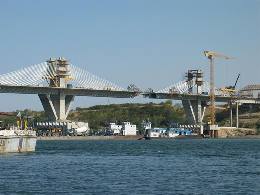 Дунав мост 2 Видин-Калафат 
