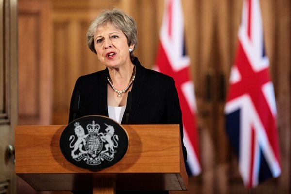 Премиерът на Великобритания Тереза Мей многократно обеща да сложи край на неограничената имиграция от Европа след излизането на Обединеното кралството от Европейския съюз.
