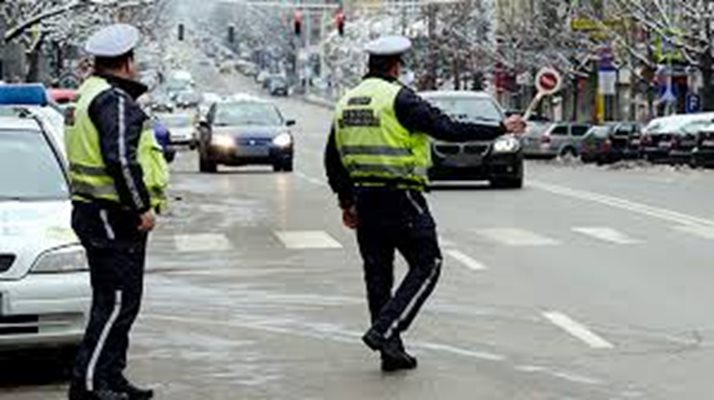 Арестуваха рокер, не спрял за проверка и наранил полицай във Велико Търново