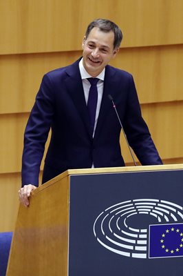 Александер де Кро говори пред белгийския парламент.
