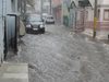 Порои и наводнения потрошиха къщи в Източна Турция