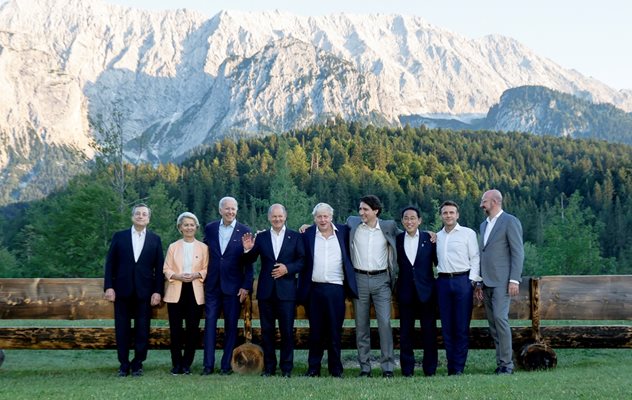 Г-7 се готви да засили санкциите срещу Русия