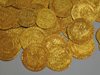 Работници откриха 600 златни монети 
в необитаем дом