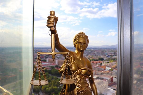 Новата ни анкета: Има ли наказание за престъпленията в България