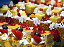 Еврокомисията иска да забрани добавка в сладкиши и дъвки
