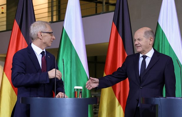 Николай Денков и Олаф Шолц по време на визитата на българския премиер в Берлин СНИМКА: Ройтерс