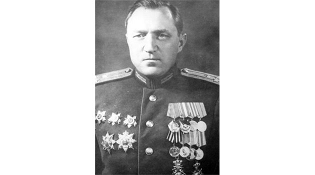 ВЕРБОВЧИК: Съветникът в посолството Дмитрий Федичкин е резидент на НКВД в София през 1943-1944 г.