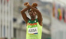 Как маратонецът Лилеса се пребори за промяна
на системата в Етиопия