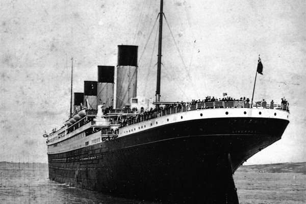 Лайнерът “Титаник” на своя първи и последен рейс
