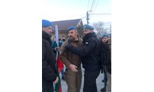 Събират се първите протестиращи във Войводиново - бивши и настоящи командоси (Снимки, видео)