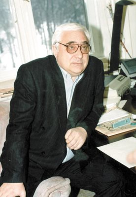 Андрей Луканов