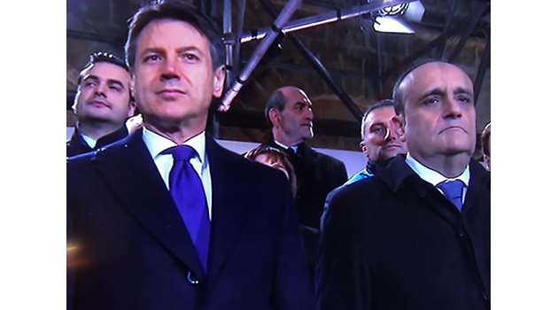 Премиерът Джузепе Конте и културният министър Алберто Бонисоли