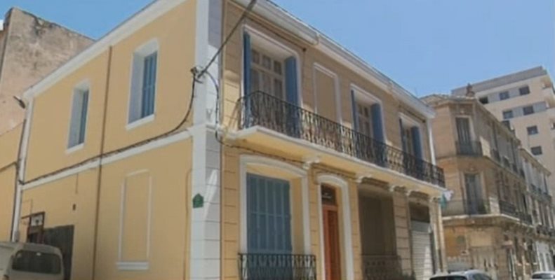 Къщата на Ив Сен Лоран на улица "Адда бен Ауда" в алжирския град Оран