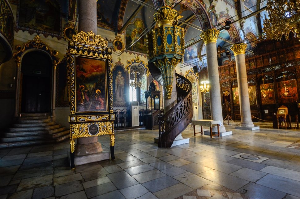 Катедралната църква "Успение на Света Богородица" в Пазарджик