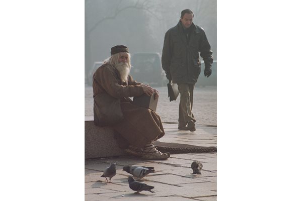 Дядо Добри от Байлово до смъртта си просеше пари и ги даряваше на църквата.