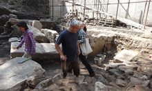Дете със стрела в гърдите и два трупа откриха археолози в Пловдив