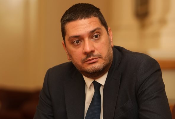 Христо Гаджев: ГЕРБ няма кандидат за министър вместо Тагарев