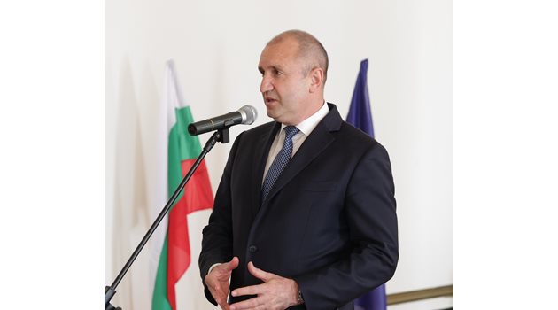 Румен Радев се срещна в Прага с представителите на българската общност. Снимка прессекретариат на държавния глава 