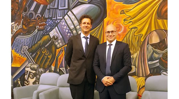 От ляво надясно: Даниел Дрюър, длъжностно лице по защита на данните и ръководител на звеното за защита на данните в Европол и Пламен Славов, DPO на Credissimo