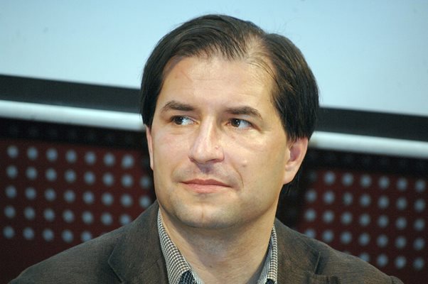 Д-р Борислав Цеков