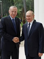 На 5 август турският лидер бе гост на Путин в Сочи.