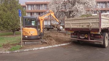 Подготвят Слънчев бряг за летния сезон с 1,5 млн. лв. за ремонт на алеи и осветление