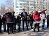 Километрична мартеница изработиха ученици и кмет в Пловдив