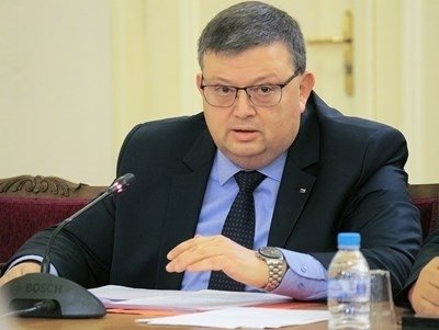 Председателят на КПКОНПИ Сотир Цацаров
