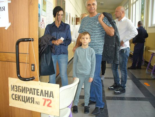 2 октомври 2021 г. - парламентарни избори в Стара Загора
Снимка: Ваньо Стоилов