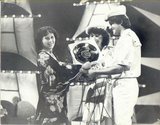 През 1983 г. печелят в Рощок, Германия, наградата на публиката и трето място от журито. В дългогодишната им кариера следват десетки призове от още много престижни фестивали.