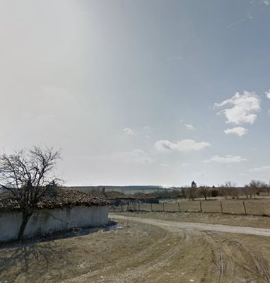 Село Дебрене. Снимка: Google Street View