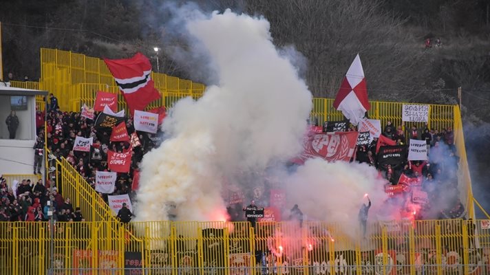 Страх от ексцесии на "Пирин" срещу ЦСКА