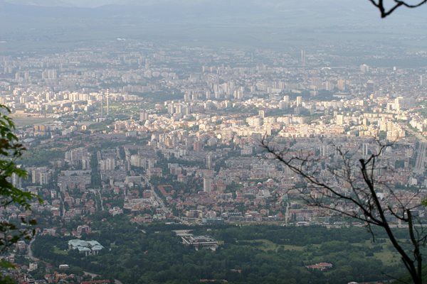 Софийското поле е с площ малко над 1 милион декара.