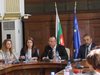 Министър Порожанов: Работи се за финансовата стабилност на „Напоителни системи“