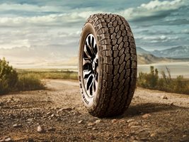 40% по-голям пробег за новата гума Bridgestone Dueler All-Terrain A/T002