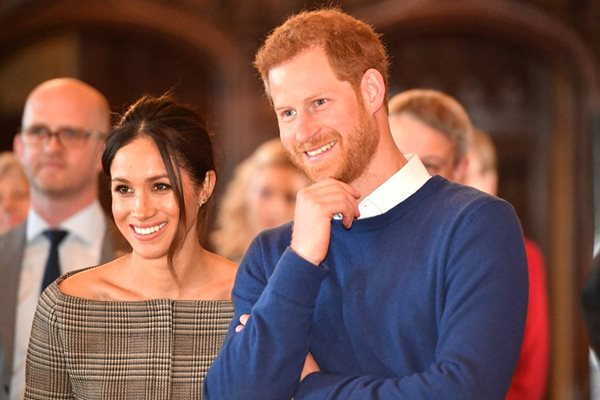 Принц Хари и годеницата му Меган Маркъл в Кардиф Снимки: Ройтерс