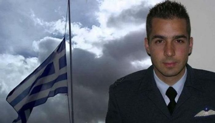 Тялото на загиналия гръцки пилот Георгиос Балтадорос бе открито преди няколко часа.