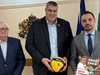 Шефовете във волейбола се срещнаха с министъра на икономиката