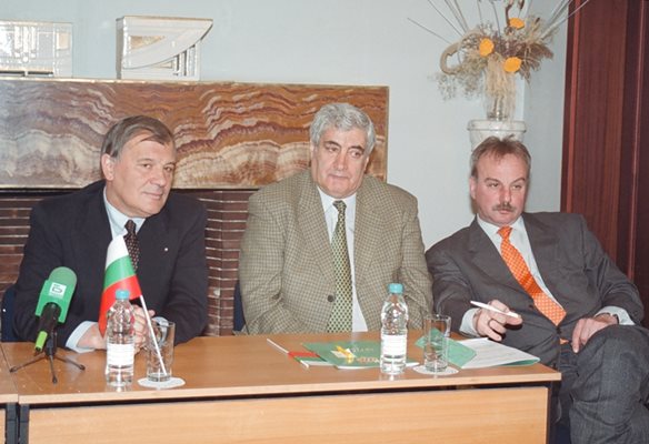 Иван Славков и Иван Вуцов през 2003 г. СНИМКА: Агнес Методиева