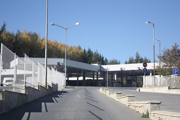 Граничният пропускателен пункт "Гюешево" откъм България.  Снимка: Уикипедия
