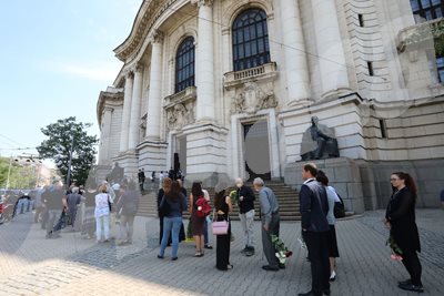 Поклонение на Гергина Тончева СНИМКИ: Николай Литов