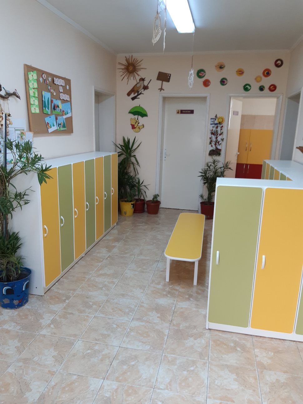 Детската градина в с. Чубра предлага чудесни условия, подновени са мебелите и оборудването.