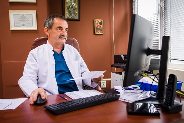 Лекари от УМБАЛ “Света Марина” във Варна с иновативен метод при “инфаркт на костта”