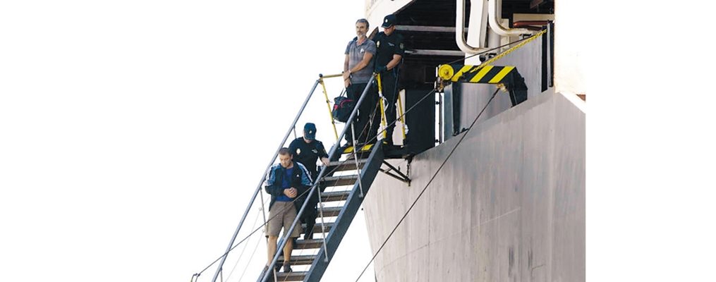 През 2012 година са арестувани 21 моряци с 3 тона кокаин на кораба "Свети Николай"
