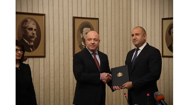 Проф. Габровски с президента Румен Радев