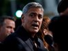 Джордж Клуни се възстановява вкъщи след катастрофата в Италия
