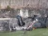 Влак се блъсна в скала и дерайлира в САЩ (Видео, снимки)